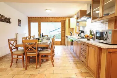 Image de Wifi, Rez-de-chaussée, parking, casier à ski, 100m², Châtel