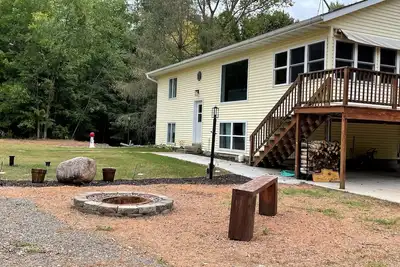 Image de Charming house just 15 miles from Wausau!