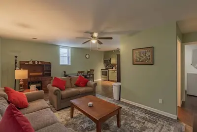 Image de Lovely 1-bedroom apartment in downtown Wabash