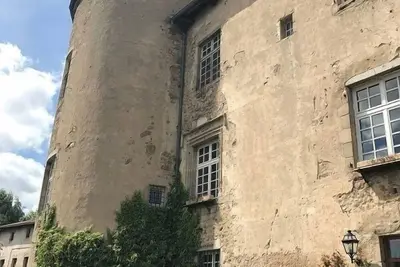 Image de Le Médiéval - Saint Bonnet Le Chastel