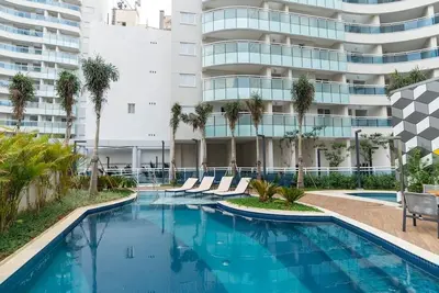 Image de ApĂŞ Aconchegante - 44m², CondomĂnio Completo🏖