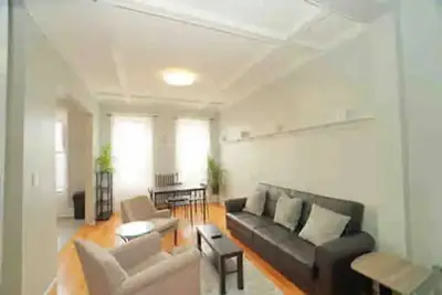 Image de Spacious 4 Bedroom 1 bath apartment in Brooklyn