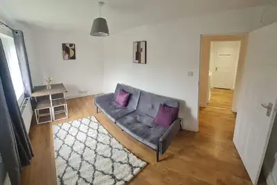 Image de 2 bedroom spacious apartment, sleeps 5, Harlow, Essex - Contractors & Holidays