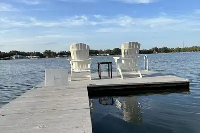 Image de Direct Lake Access Home with Private Boat Ramp and Boat House w/lift