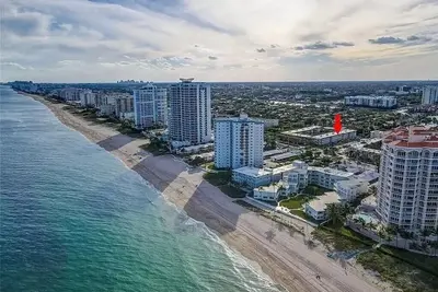 Image de Your Beach Escape only 5 minute walk - Close to all amenities.