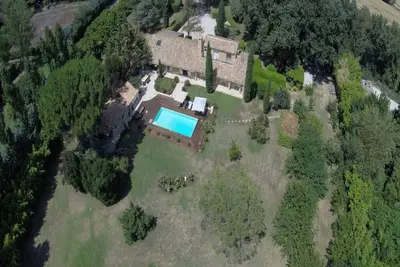 Image de Mas de Provence avec piscine privée et Wi-Fi