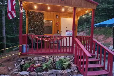 Image de Enchanted Forest tiny house mountain views remote private Norris Lake 2. 7 miles