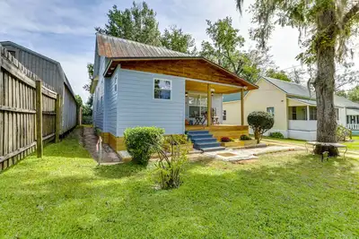 Image de Inviting Quincy Cottage: Walk to Historic Downtown