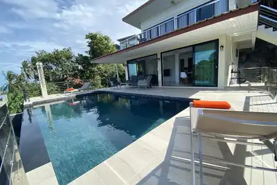 Image de Villa Vue Mer  Piscine