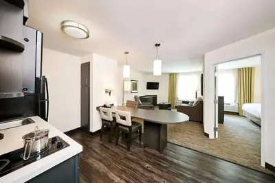 Image de Perfect for Groups! 4 Spacious Units with Kitchens, Pets are Welcome!