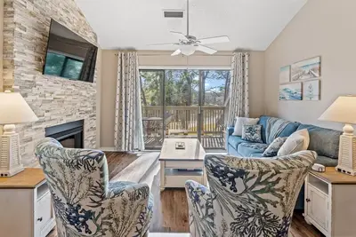 Image de Kingston Whp 23d 2nd floor Villa w/pool/beach