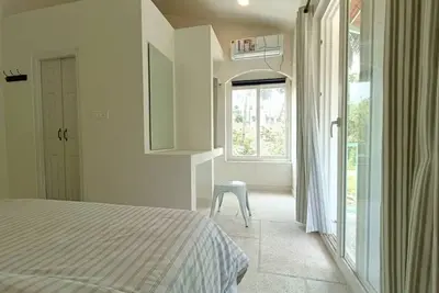 Image de Quaint 1 bed apartment in a villa at Beseco bnb. \n