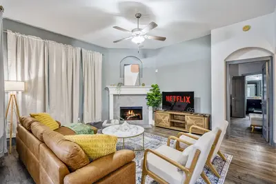 Cypress Charm + Pet-Friendly