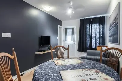 Image de Metro Sherbrooke - 1 Bedroom