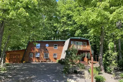Image de Family Friendly Mtn Escape w/Fire Pit, Surrounded by Forbes State Forest