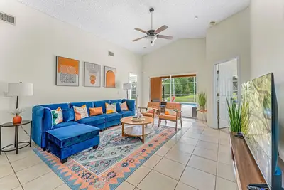 Image de Splash Retreat: Near Disney Parks! Heated pool option!