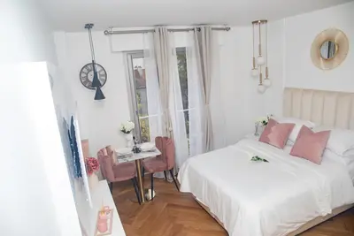 Image de Paris' Premium Romantic Studio
