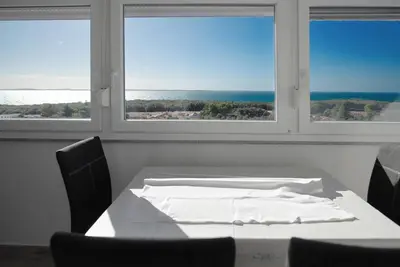 Image de Superbe appartement 1 chambre à.