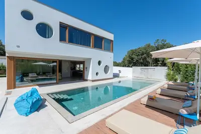 Image de Magnifique maison Ă Pula