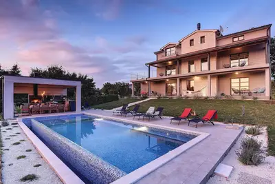 Villa Two M2