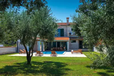 Image de Maison en bord de mer Ă Pula