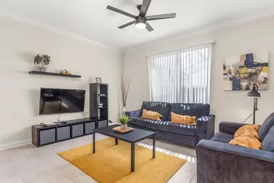 Image de Rent this Luxury 5 Star Townhome on Champions Gate Resort, Orlando Townhome 6296