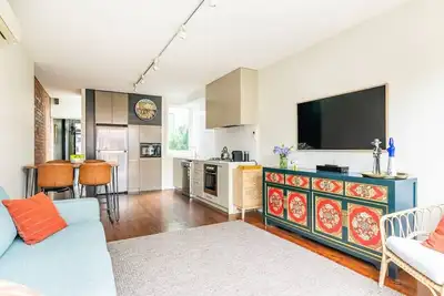 Image de Modern Bayside House -5 mins to the city & beach with parking & fast Wifi