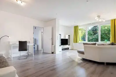 Image de Appartement \"Am Fährhafen\" avec jardin privé et Wi-Fi