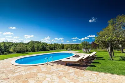 Image de Superbe maison Ă Zminj