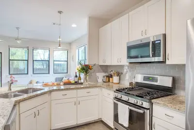 Image de Clyde by AvantStay | Great for Longer Stays, 12 Min to Downtown