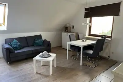 Image de Zentral und Ruhig Gelegene Ferienwohnung für Max. 4 Personen im Obergeschoss!