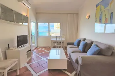 Image de Skol 536 - Great One Bed Apartment with Wonderful Sea View.