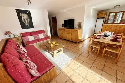 Image de Appartement dans un chalet à la montagne avec très belle vue sur le Mont-Blanc.