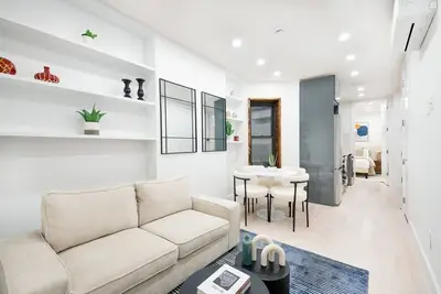 Image de 48-4fw Newly Renovated 2br Midtown West W/D