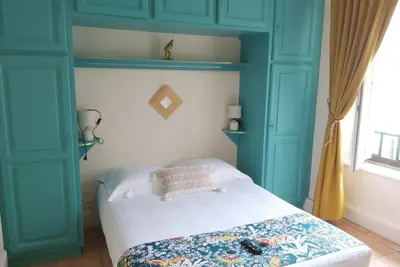 Image de Studio Lumineux et Confortable au Cœur de Vichy Tropical 5