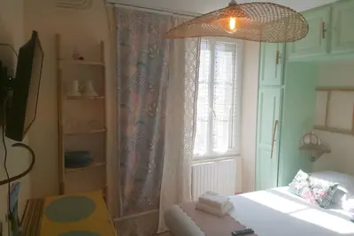 Image de Studio Lumineux et Confortable au Cœur de Vichy Studio 4 La Bohême