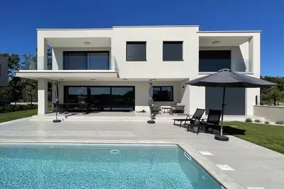 Villa Valenina with heated pool in Croatia, 300 metres from the sea.