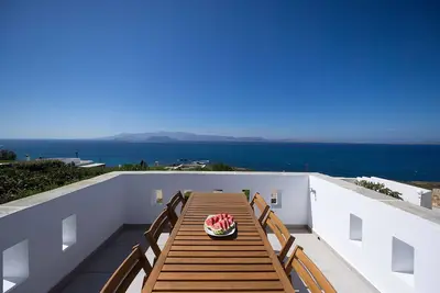 Image de Stelida Sunset. Short walk to Prokopios beach. Aegean Blue, sky, sea and relax