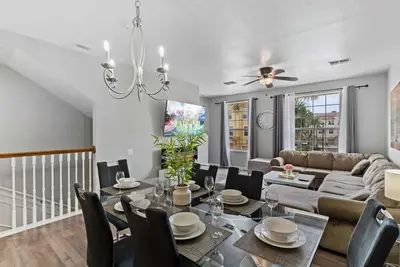 Image de 3 suite townhome near Universal and Disney!