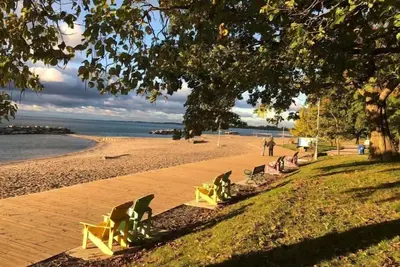 Image de Entire Home in The Beaches