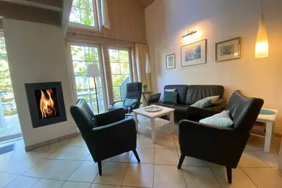 Image de Child-friendly vacation home near the beach with sauna, whirlpool and fireplace