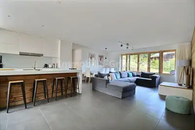 Image de Appartement très confortable pour 8 personnes, salon, coin cuisine avec lave-vaisselle, 2 chambres Ă