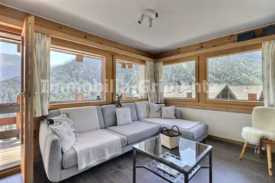 Image de Appartement confortable pour 6 personnes, salon, coin cuisine avec lave-vaisselle, 1 chambre à 1 lit