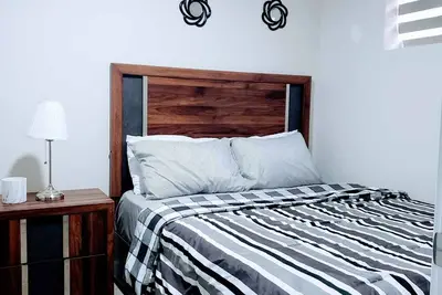 Image de AviAana 1 Bedroom Basement Suite
