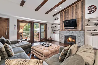 Image de Lodge at Lionshead 403