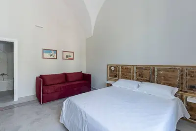 Image de Palazzo Ricciardi - elegant apartments in an early 20th century mansion
