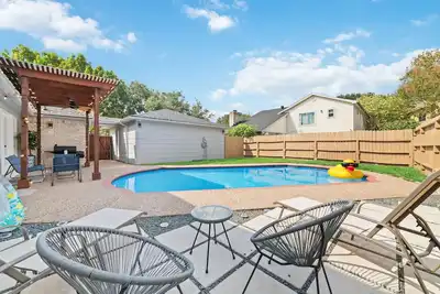 Image de Taste of Nature/ 4bd, 2. 5bth/ Houston/Amazing Pool