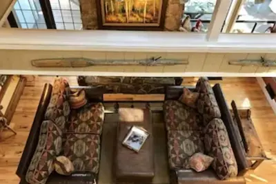 Image de Lake Front Luxury Lodge - Near Yosemite - Pool Table - Private Dock and Lake Pml