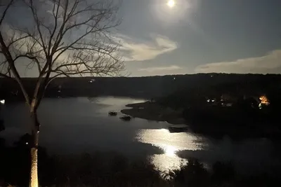 Image de Beaver Lake Hilltop Home by War Eagle Park & Marina