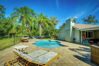 Image de Ormond Beach Retreat w/ Private Pool & Grill!